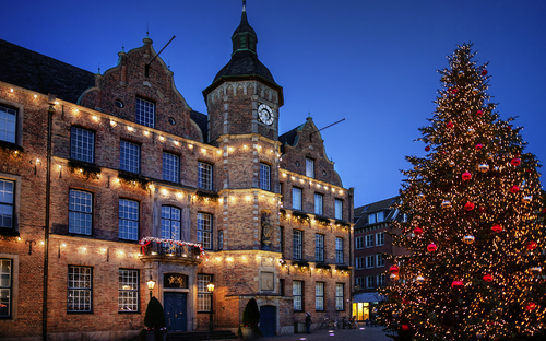 Weihnachtszeit in Düsseldorf - © janvier - stock.adobe.com