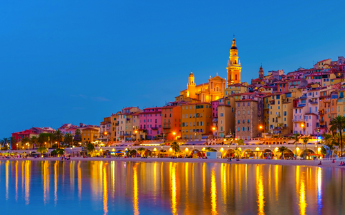 Menton - Abendstimmung - © Fokke Baarssen - stock.adobe.com