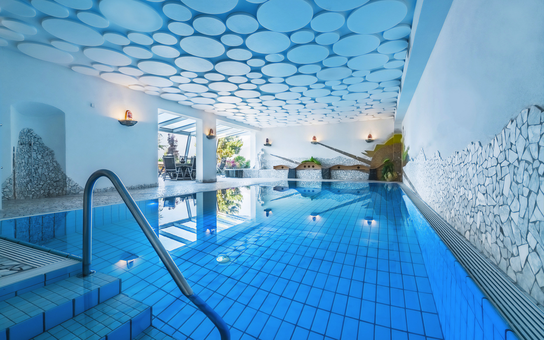 Mineralienhotel Natznerhof - Hallenbad