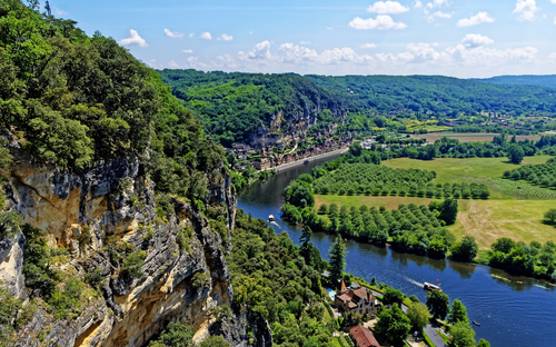 Blick auf die Dordogne - © Pictures news - stock.adobe.com