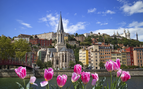 Lyon - Frühling - © gdvcom - Fotolia