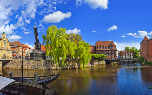 Lüneburger Hafen - Alter Kran - ©Composer - stock.adobe.com