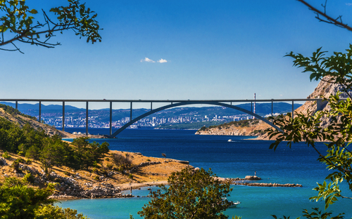 Krk-Brücke - ©pfeifferv - stock.adobe.com