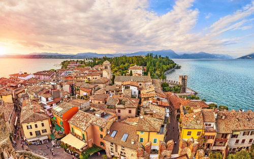 Sirmione - Panorama  - © bbsferrari - stock.adobe.com