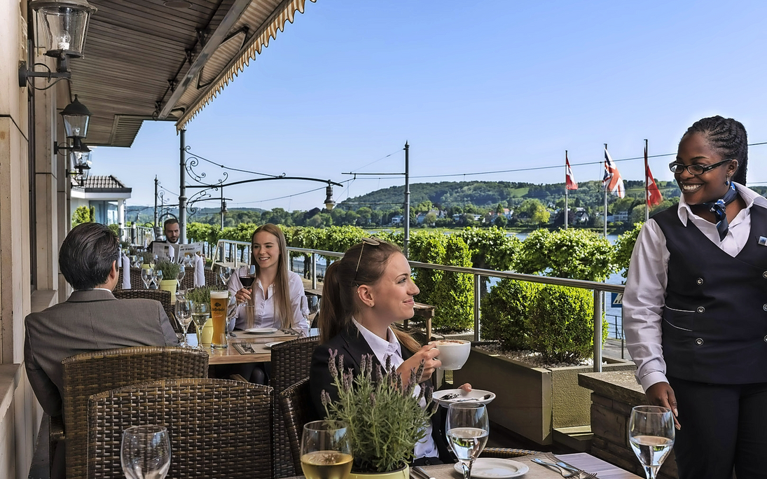 Maritim Hotel Königswinter - Terrasse