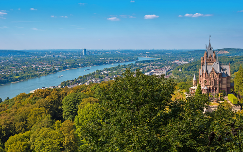 Drachenfels - Schloss Drachenburg - © rcfotostock - stock.adobe.com
