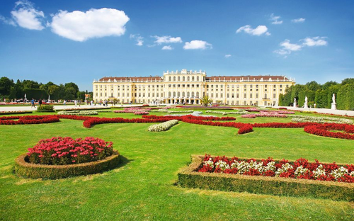 Schloss Schönbrunn - © Jessmine - Fotolia