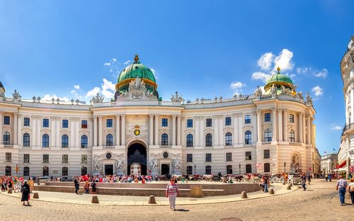 Wien - Alte Hofburg - © Sina Ettmer - stock.adobe.com