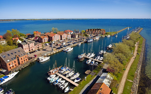 Fehmarn - Hafen in Orth - © Thomas Reimer - Fotolia