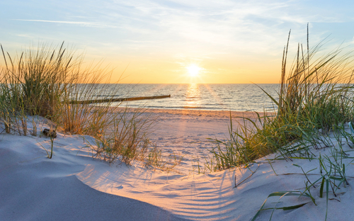 Sonnenuntergang an der Ostsee - © ©ThomBal - stock.adobe.com