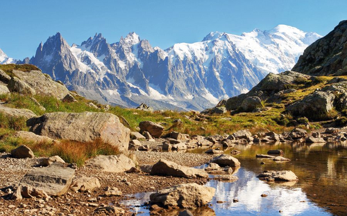 Mont-Blanc-Massiv - © Mihai-Bogdan Lazar - Fotolia