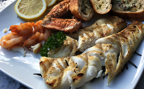 Fischplatte - ©jeepbabes - stock.adobe.com