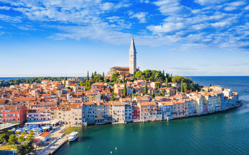 Blick auf Rovinj - ©ilijaa - stock.adobe.com