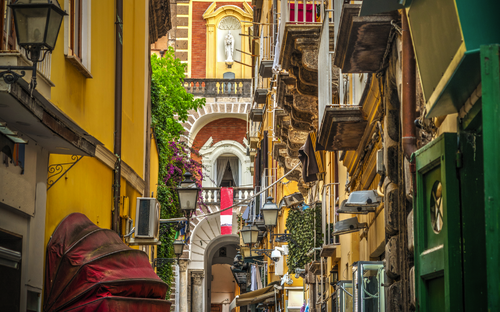 Sorrent - Gasse - © Gabriele Maltinti - stock.adobe.com