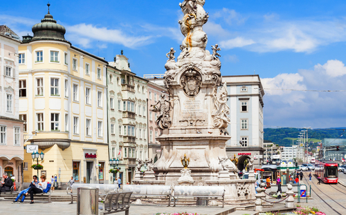 Linz - Dreifaltigkeitssäule - © saiko3p - stock.adobe.com