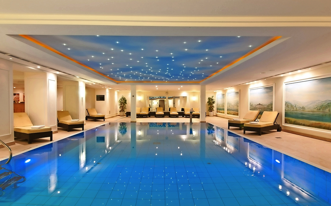 Hotel Maritim Dresden - Hotelhallenbad - Maritim Hotel Dresden