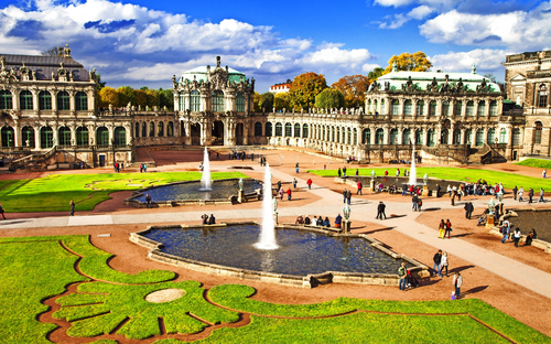 Dresden - Zwinger - © Freesurf - stock.adobe.com