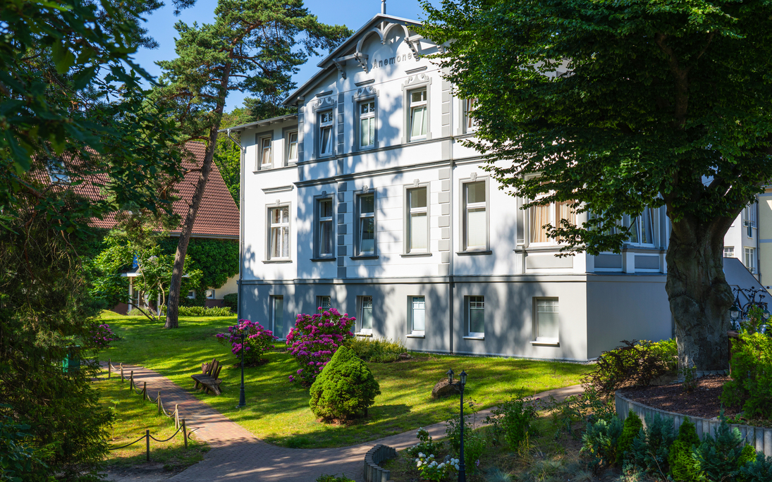 Ostseehotel Villen im Park - Außenansicht