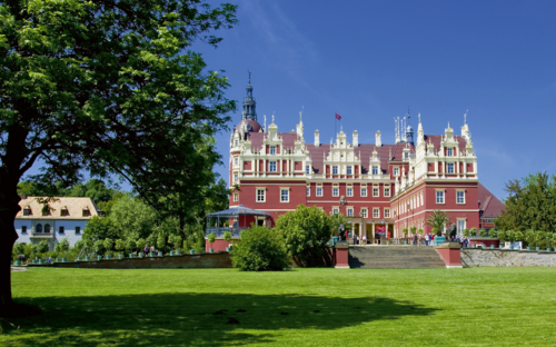 Bad Muskau - Schloss und Park - © berndkoecher - Fotolia