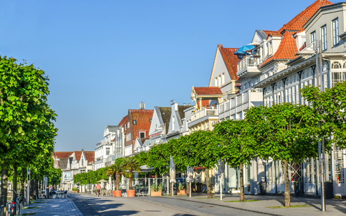 Travemünde - Promenade - © mstein - stock.adobe.com