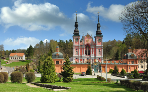 Heilige Linde - Wallfahrtskirche - © travelpeter - stock.adobe.com