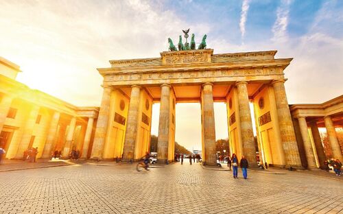 Berlin - Brandenburger Tor - © sborisov - Fotolia