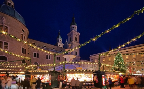 Salzburg - Christkindlmarkt - © LianeM - stock.adobe.com