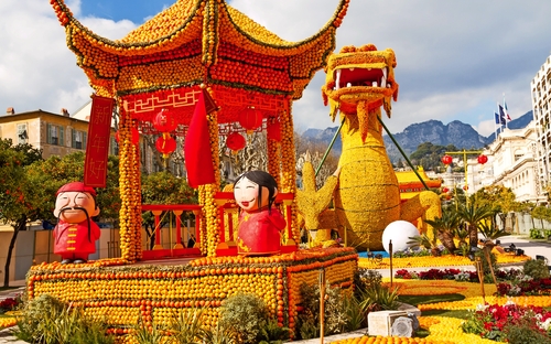 Zitronenfest in Menton - © anitasstudio - stock.adobe.com