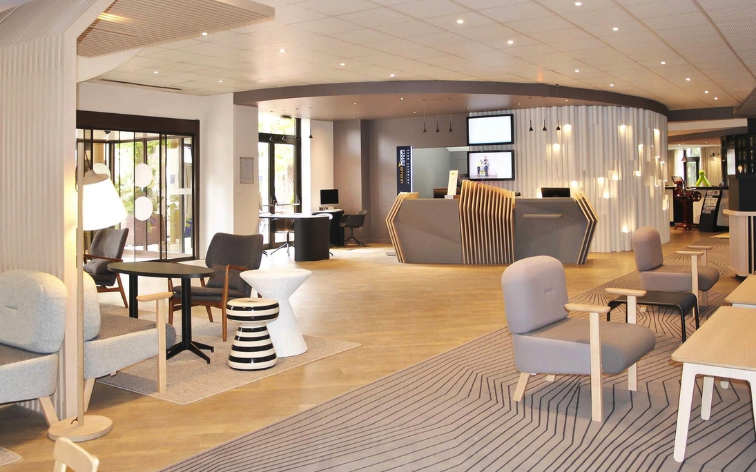 Novotel Nice Centre - Rezeption