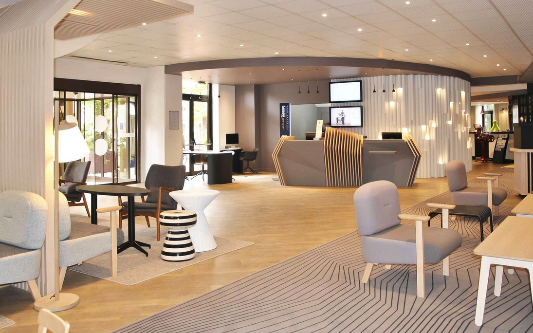 Novotel Nice Centre - Rezeption