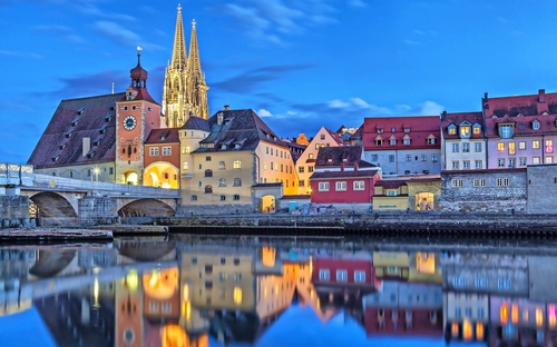 Winterliches Regensburg - © bbsferrari - stock.adobe.com