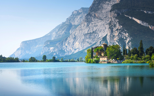Castel Toblino - © stevanzz - stock.adobe.com