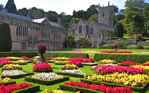 Lanhydrock House & Garden - © Keith - stock.adobe.com