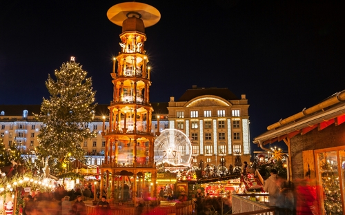 Dresden - Striezelmarkt - © Alexander Erdbeer - Fotolia