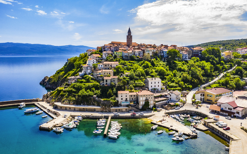 Vrbnik - Stadtansicht - © Mislav - stock.adobe.com