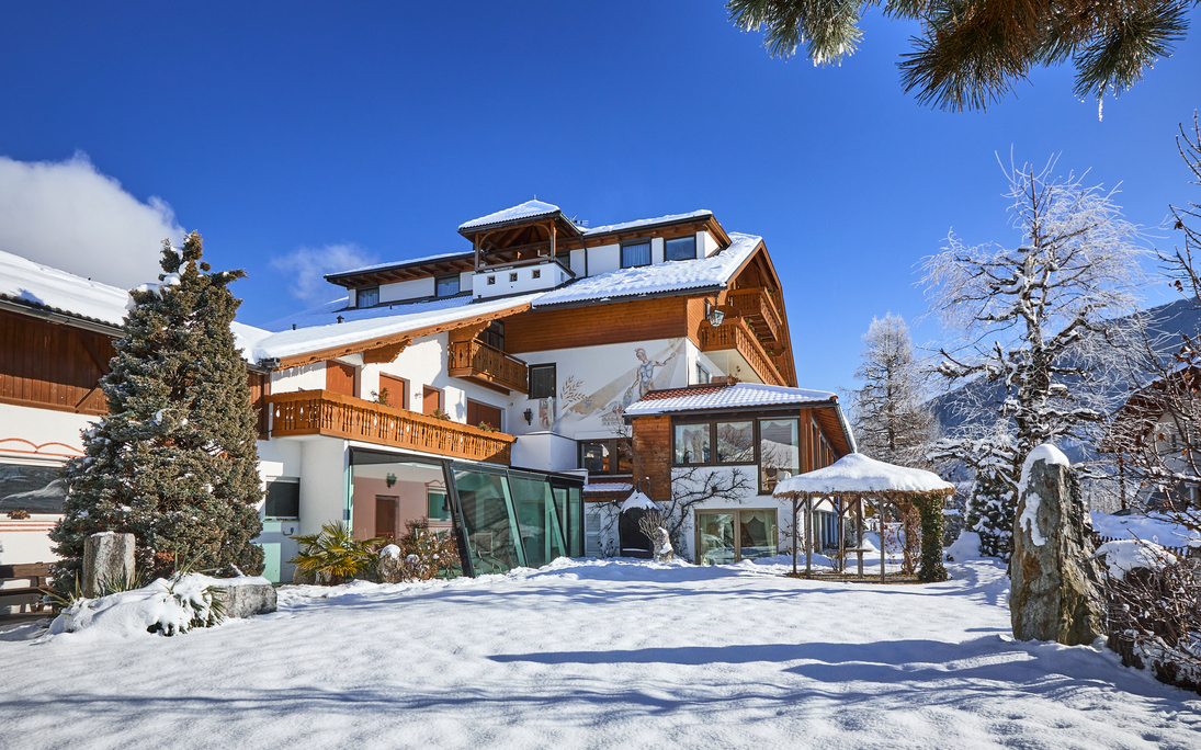 Mineralienhotel Natznerhof - Außenanischt