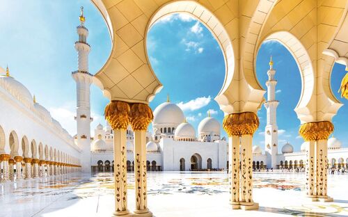 Abu Dhabi - Sheikh-Zayed-Moschee - © MasterLu - Fotolia