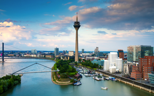 Düsseldorf - Rheinturm - ©engel.ac - stock.adobe.com