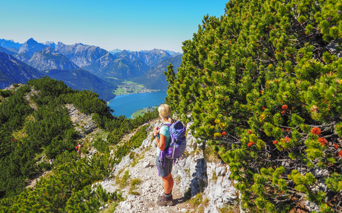 Achensee - Wanderung - © Ina Ludwig - stock.adobe.com