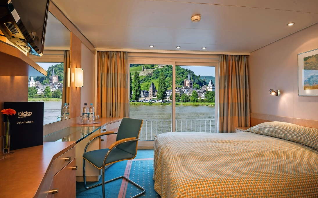BOLERO - Kabinenbeispiel Mittel-/Oberdeck - © nicko cruises Schiffsreisen GmbH