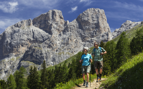 Wanderparadies Südtirol - ©lettas - stock.adobe.com