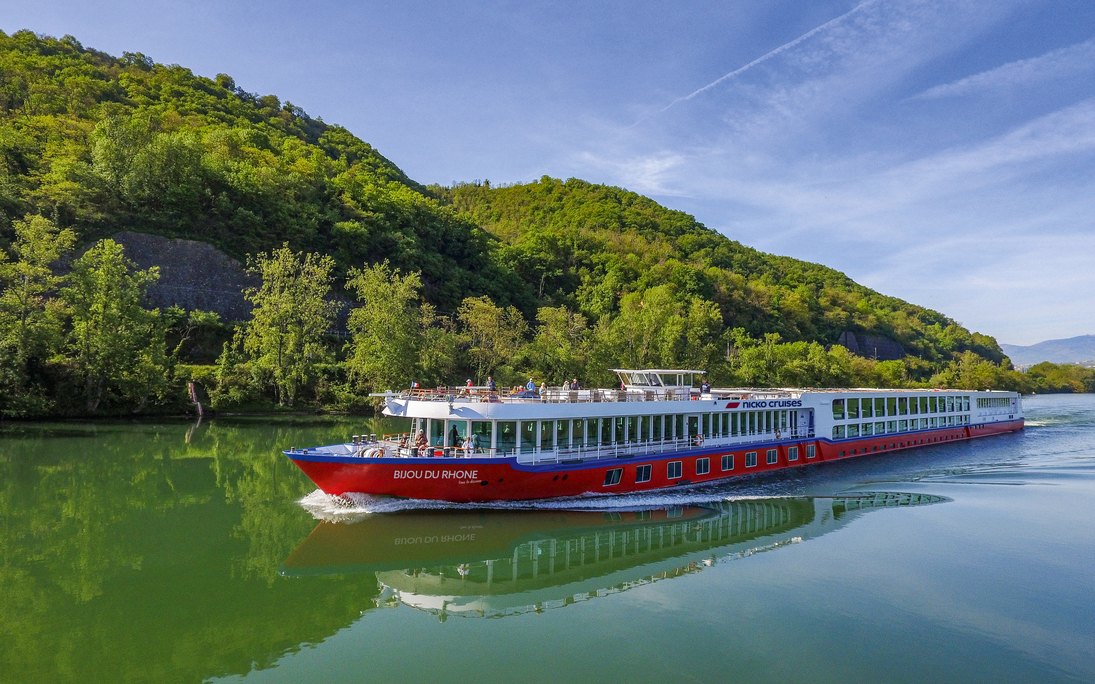 BIJOU DU RHÔNE - Außenansicht - © nicko cruises Schiffsreisen GmbH