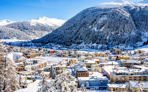 Davos - Panorama - ©borisbelenky - stock.adobe.com