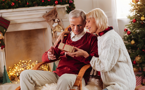 Weihnachtsgeschenke - ©Viacheslav Iakobchuk - stock.adobe.com
