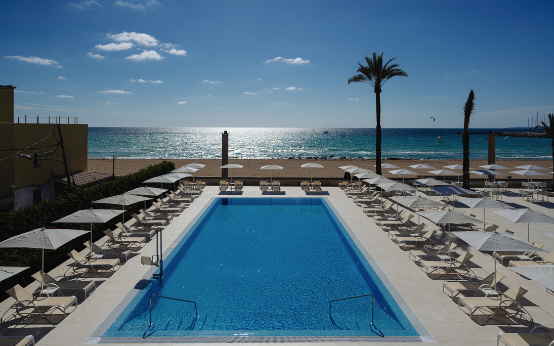 Hotel El Cid - Terrasse mit Meerblick