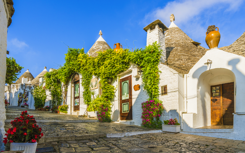 Alberobello - Trulli-Häuser - ©Kess16 - stock.adobe.com