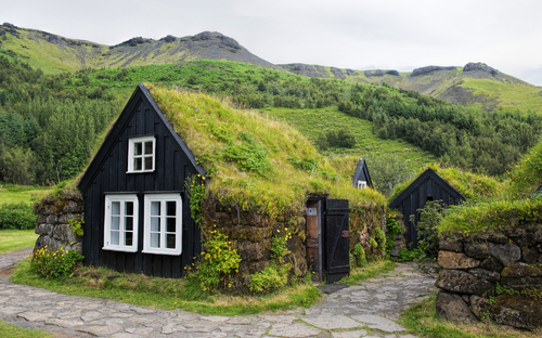 Typisches Mooshaus - © NJ - stock.adobe.com