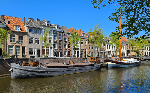 Den Bosch - Boote - © PaulvSchijndel - stock.adobe.com