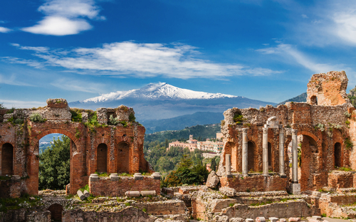 Taormina - Blick auf den Ätna - ©majonit - stock.adobe.com