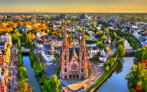 Straßburg - Paulskirche - © Leonid Andronov - stock.adobe.com
